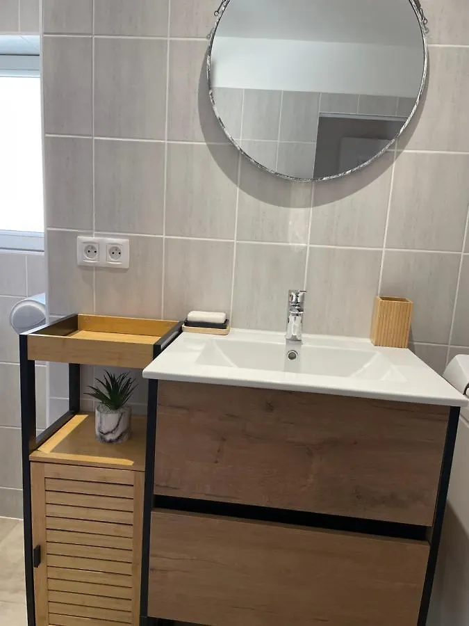 Cocon lumineux à proximité des Thermes Vals-les-Bains 0*,